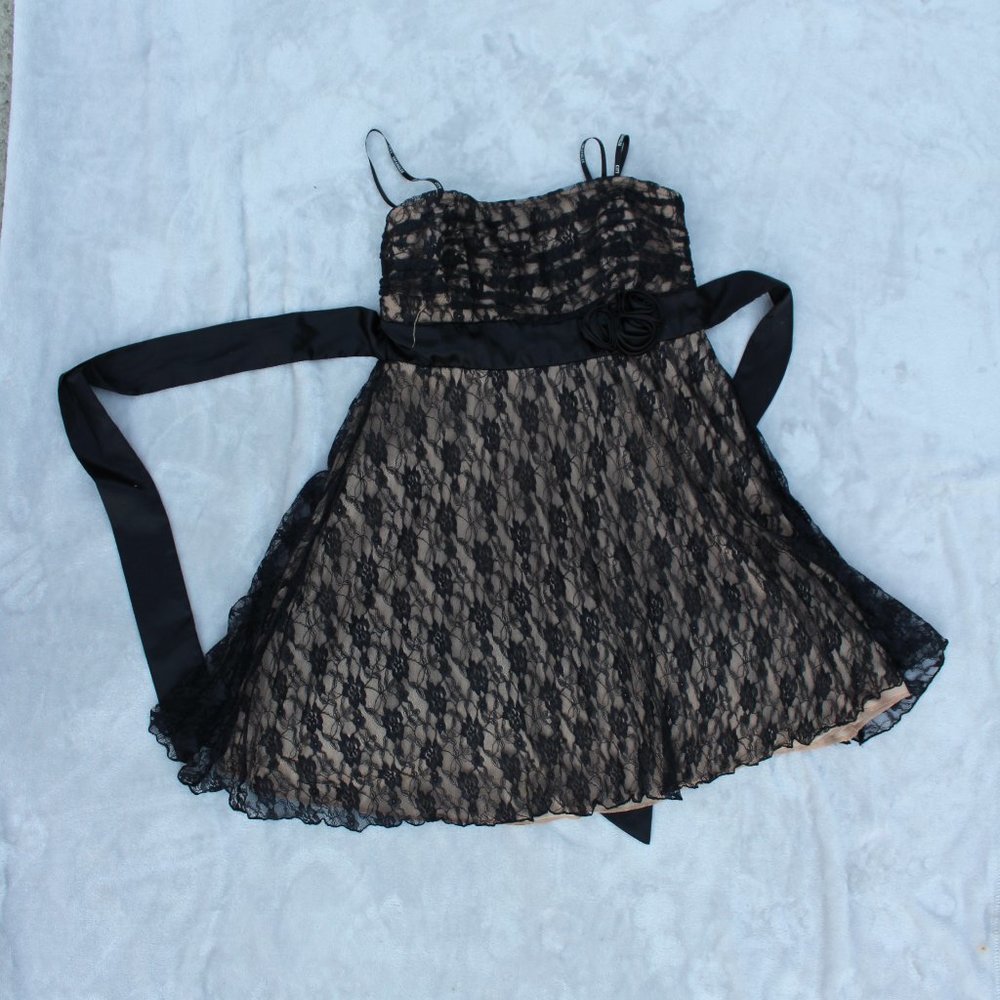 bronze w/ black lace flower design dress